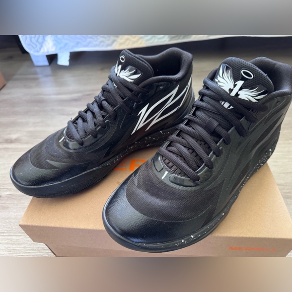 Puma MB02 men basketball shoes size 9 - Picture 3 of 11